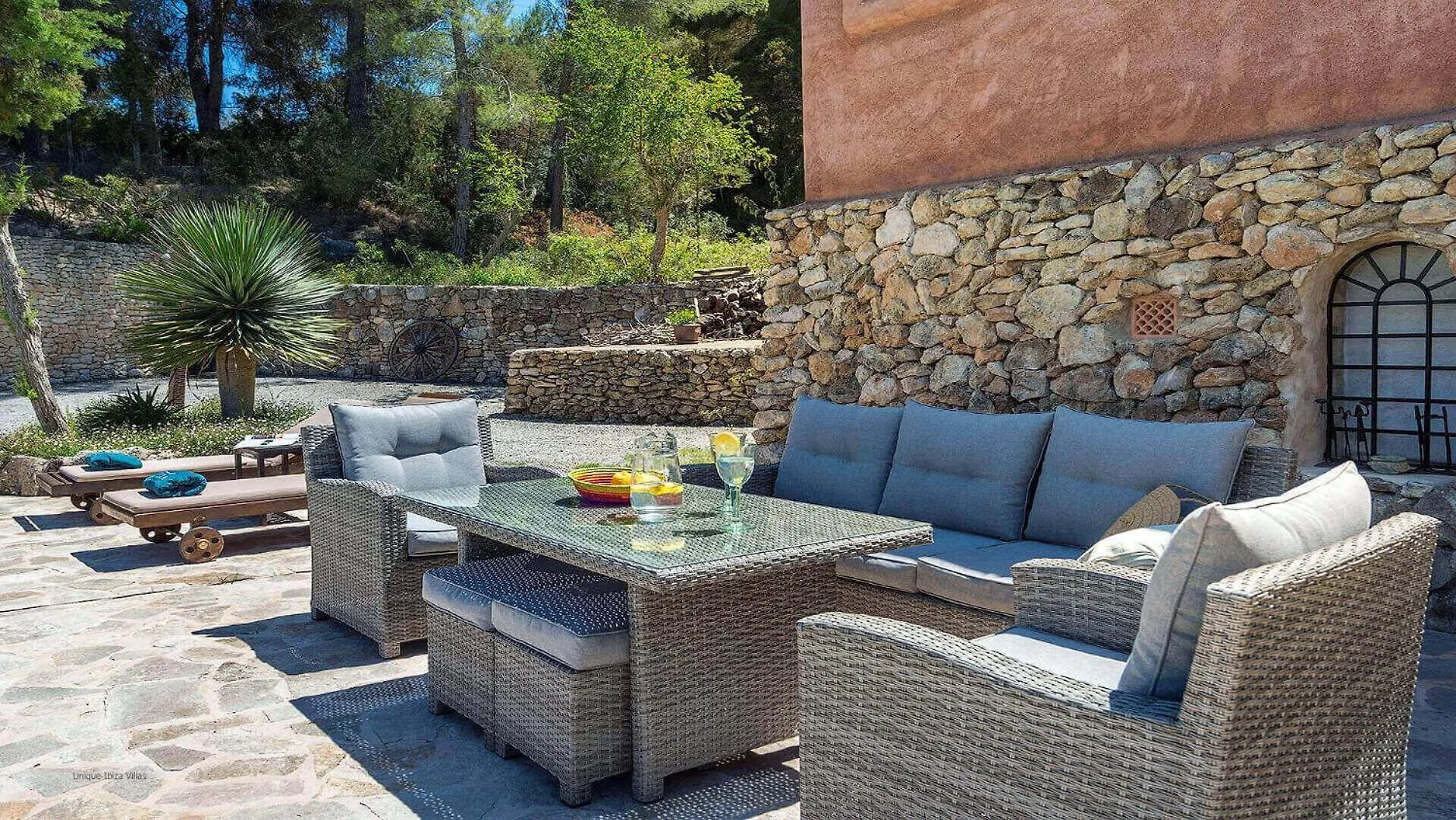 New! Villa Finca Niko - Relax & Panoramic Views 圣埃乌拉利亚