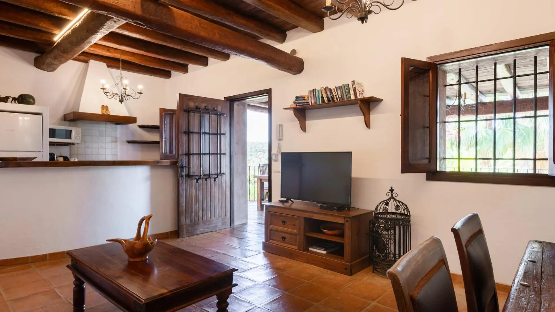 New! Villa Finca Niko - Relax & Panoramic Views 圣埃乌拉利亚